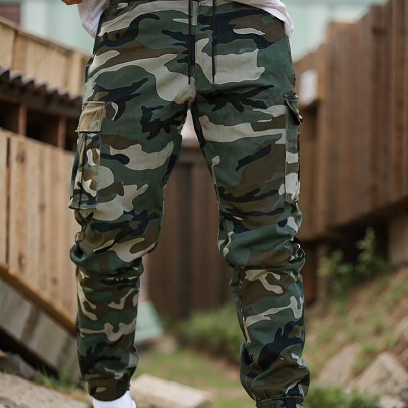 Roberto Men's Camouflage Cargo Pants